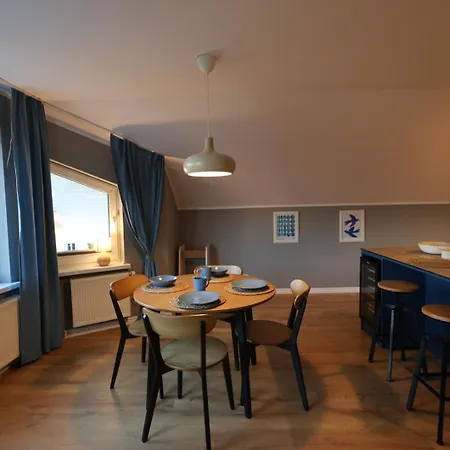 Przycumuj Tu 3* Jastrzębia Góra